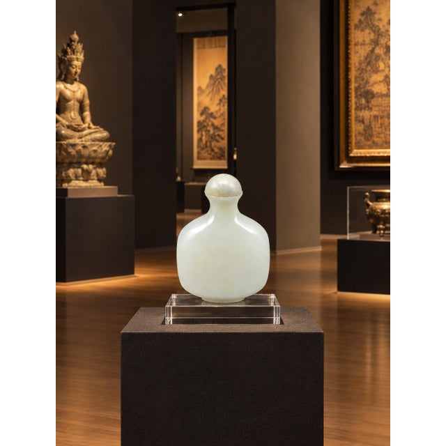 White Jade Snuff Bottle Hand Carved Minimalist Timeless Ming Style For Sale - Image 11 of 13