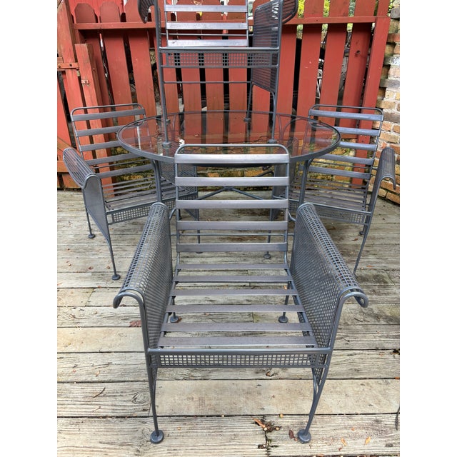 1960s Woodard Sculptura Pool Side Dining Table Plus 4 Chairs, Attributed For Sale - Image 10 of 11