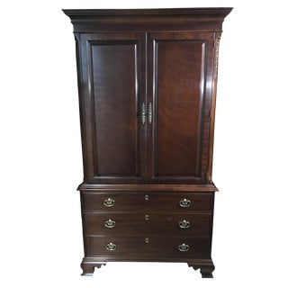 Henredon Chippendale Figured Mahogany Armoire For Sale