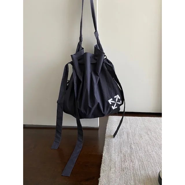 Modern Virgil Abloh Off-White Crossbody/Shoulder Bag, Made in Italy, Adjustable Straps For Sale - Image 3 of 12