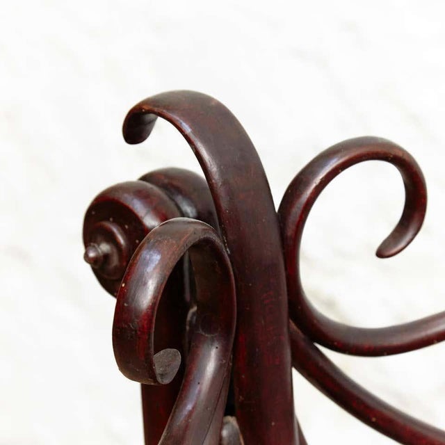 Bentwood Modernist Cradle attributed to Ventura Feliu, 1930s For Sale - Image 9 of 18