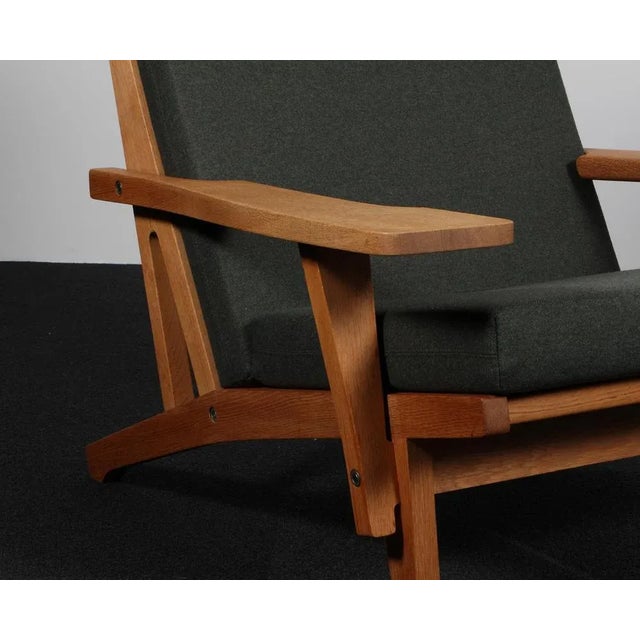 1960s GE-375 Lounge Chair by Hans J. Wegner for Getama, 1960s For Sale - Image 5 of 9