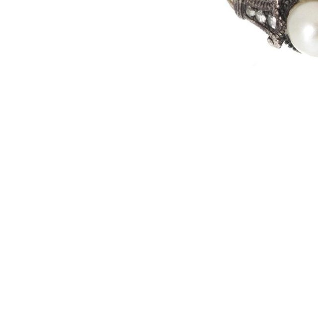 Ring in Silver and 19.2 Karat Gold with Pearl For Sale - Image 3 of 6