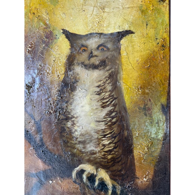 1970's Vintage Elaine Sinnard (American, 1926–2012) “Owl on Tree” Still Life Oil on Canvas Painting – Framed For Sale In Miami - Image 6 of 10