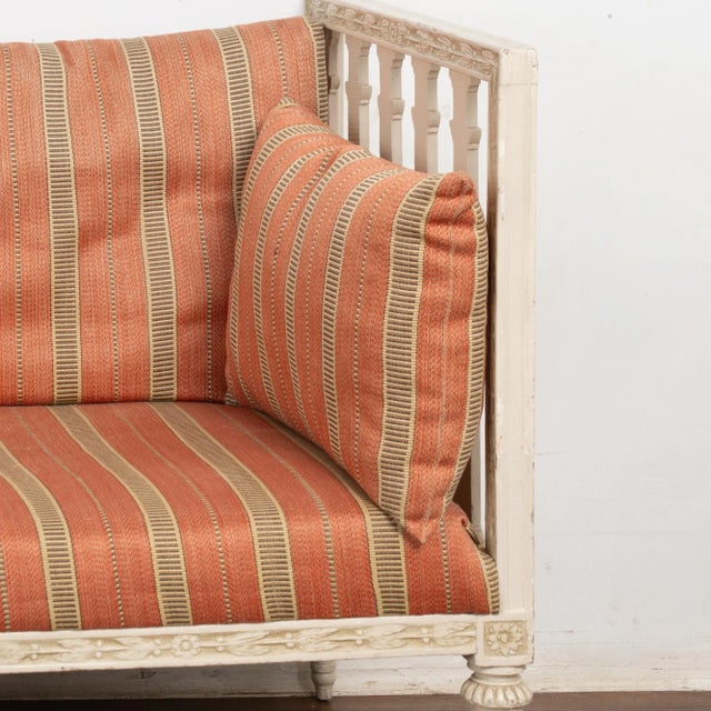 19th Century Swedish Gustavian White Backless Bench Settee For Sale - Image 6 of 12