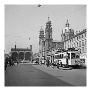 Odeonsplatz, Feldherrnhalle, Theatinerkirche, Munich Germany, 1937