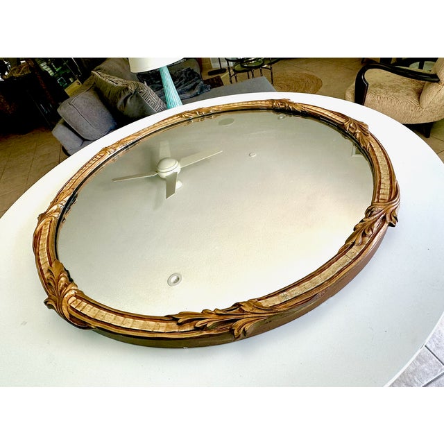 1930s Round French Rococo Style Giltwood Wall Mirror For Sale - Image 16 of 17