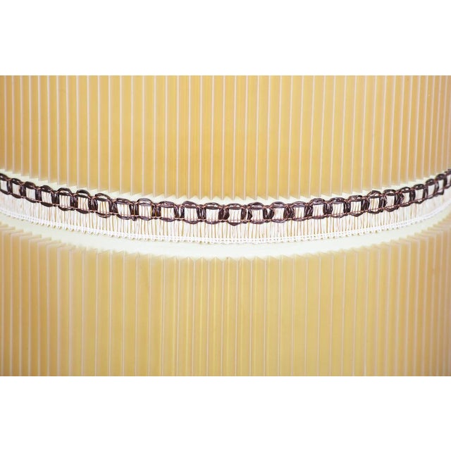 1940s Art Deco Table Lamp in Chromed Steel, Beech and Parchment, Czech, 1940s For Sale - Image 5 of 13