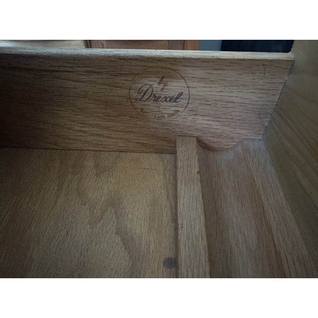 French Vintage Louis XV Drexel Heritage Writing Desk With Original Cane Back Chair For Sale - Image 3 of 9