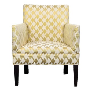 Lee Industries Modern Accent Lounge Chair With Gold and Cream Diamond Pattern Upholstery For Sale