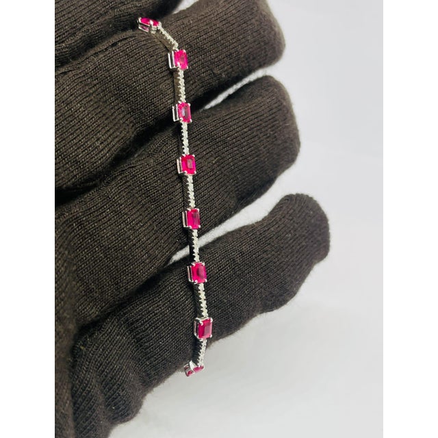 Early 21st Century Natural 18k Gold Ruby 3.71ct & Diamond 0.39ct Bracelet For Sale - Image 5 of 9