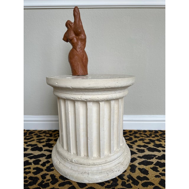 1980s Vintage 1980’s Neoclassic Fluted Plaster Pedestal Side Table For Sale - Image 5 of 12