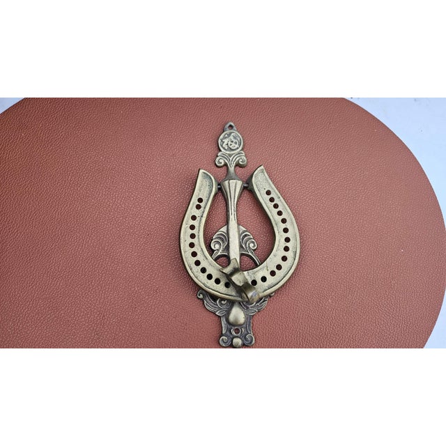 1920s Art Deco Brass Door Knocker with Horseshoe and Horse Head, 1920s For Sale - Image 5 of 5
