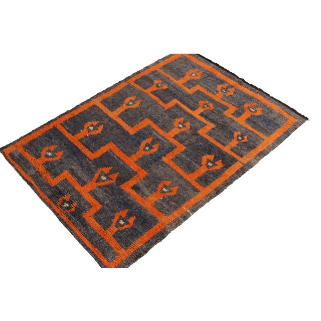 Tribal Vintage Tulu Rug in Gray-Blue, Orange Geometric Pattern For Sale - Image 3 of 7