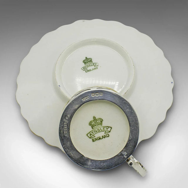 1930s Set of 4 Vintage English Ceramic Cups & Saucers For Sale - Image 11 of 13