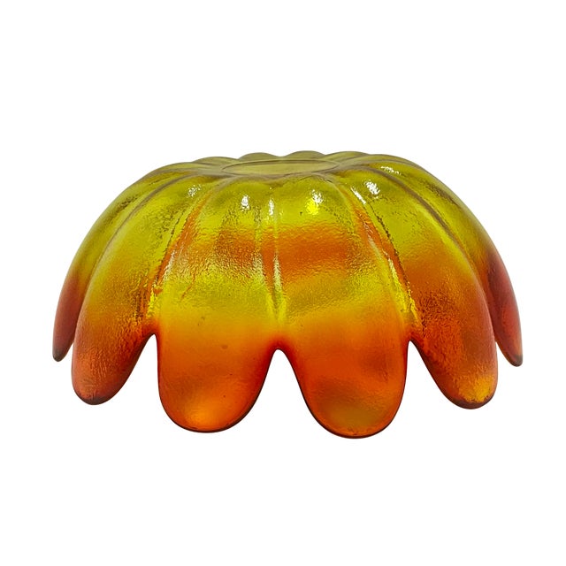 Indiana Glass Amberina 12-Petal Lotus Salad Bowl For Sale In Los Angeles - Image 6 of 11