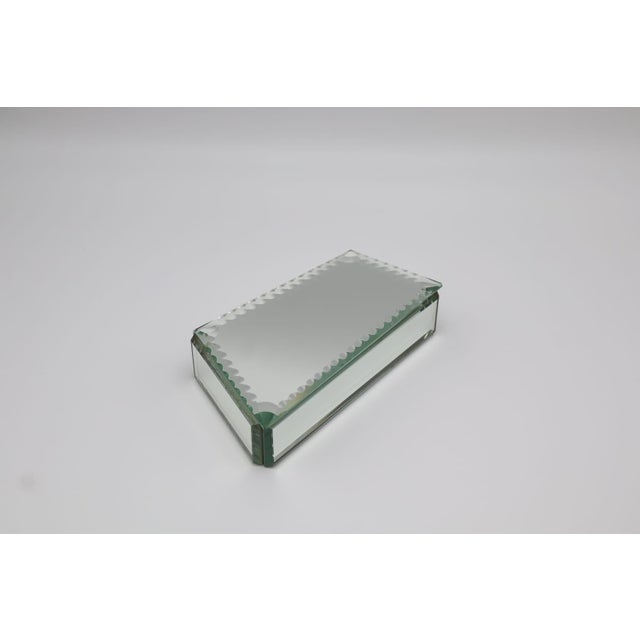 Vintage Art Deco Style Mirrored Glass Jewelry Box, 1950s For Sale - Image 4 of 4