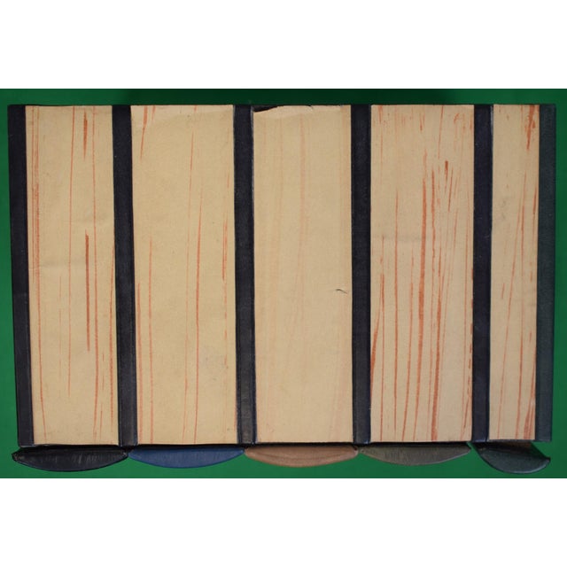 Sz: 8 3/4"H x 9 3/4"W x 6 1/2"D