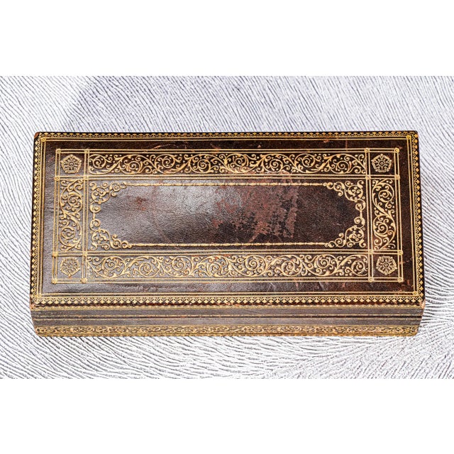 Traditional Handsome Shreve, Crump, & Low Ornate Antique Leather Jewelry Table Desk Box For Sale - Image 3 of 14