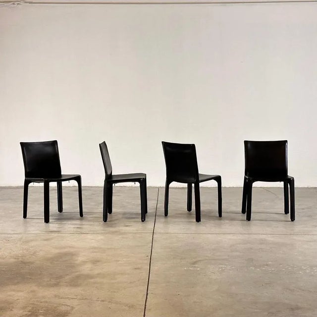 Black Leather Cab 412 Chairs attributed to Mario Bellini for Cassina, 1970s, Set of 4 For Sale - Image 3 of 8