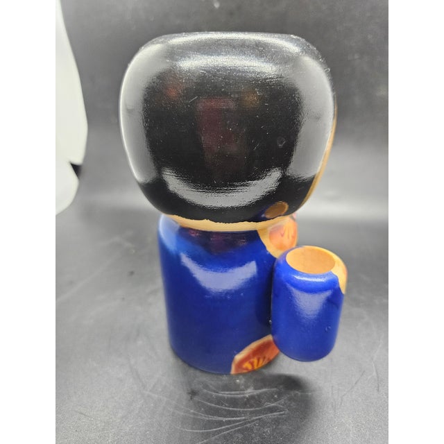 Vintage Kokeshi Doll Torao Hosaka Award-Winning Girl in Kimono For Sale - Image 4 of 5