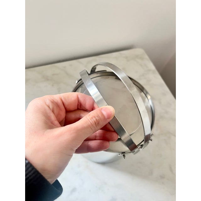 Vintage Cylinda Line Ice Bucket in Stainless Steel by Arne Jacobsen for Stelton, Denmark, 1967 For Sale - Image 6 of 14