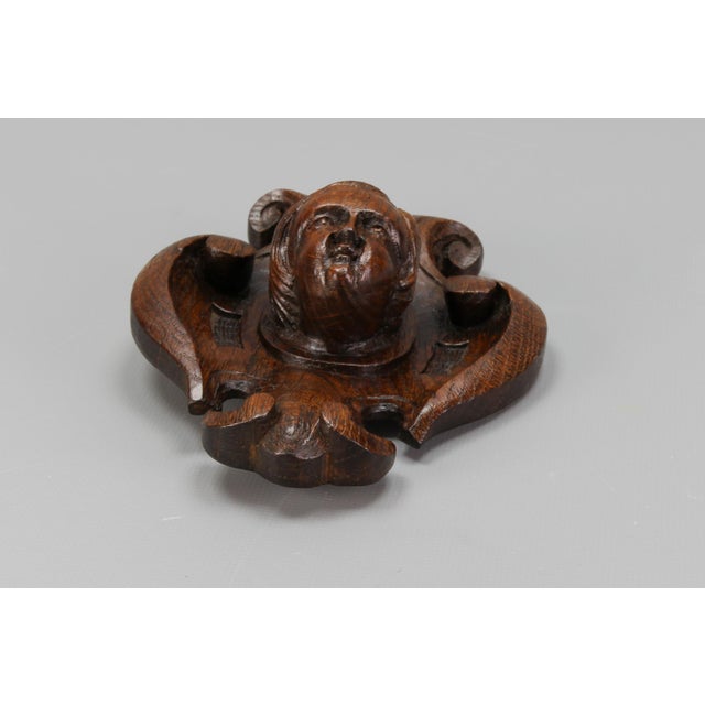 French Hand-Carved Oak Wood Wall Plaque with Cherubs Head, 1900s For Sale - Image 5 of 18