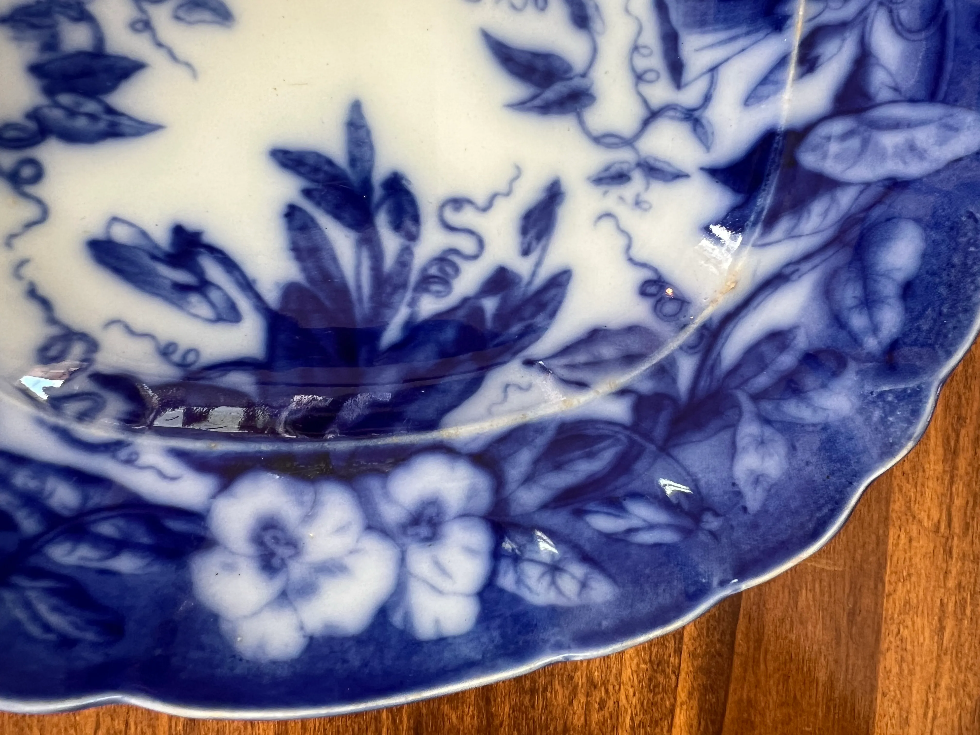 Circa 1850 Flow Blue Viellard France D Johnston 