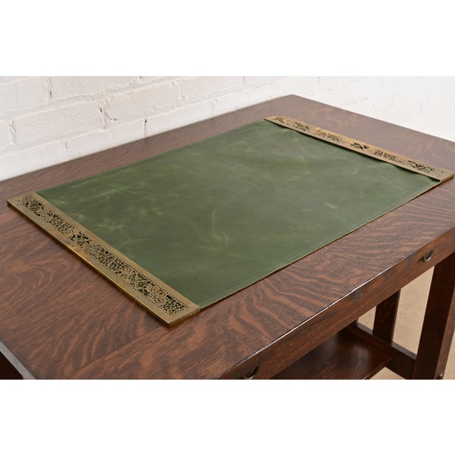 Art Deco Tiffany Studios New York Grapevine Bronze Blotter Ends With Leather Desk Blotter For Sale - Image 3 of 13