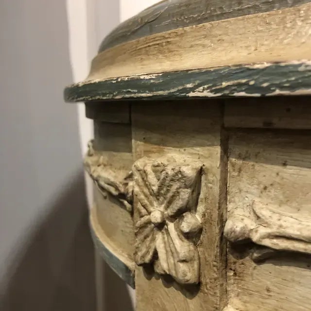 Italian Hand-Carved Wooden Side Table For Sale In Dallas - Image 6 of 12