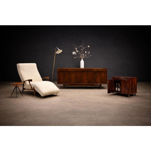 Mid-Century Modern Bar Cart in Brazilian Rosewood (Jacarandá) by Sergio Rodrigues Brazil, 1960s For Sale - Image 3 of 14