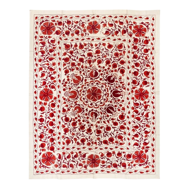 6.5x8 Ft Silk Wall Hanging in Red & Cream, Embroidered Bedspread, New Tablecloth For Sale