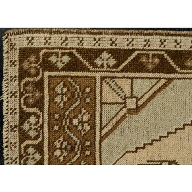 Early 21st Century Turkish Mini Rug Oriental Hand Knotted Vintage Rug 1'7" x 3'8" #21064 For Sale - Image 5 of 8