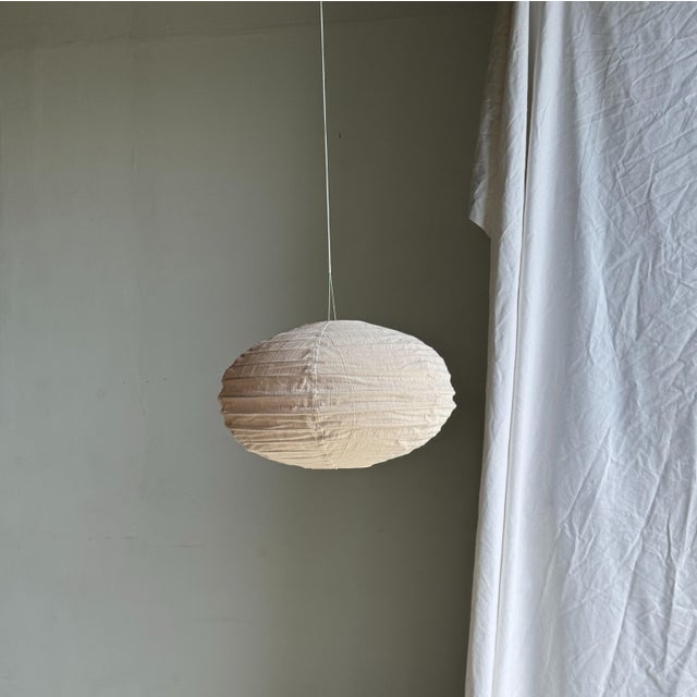 Beige Japanese Pendant Light in Rattan and Natural Linen For Sale - Image 8 of 18
