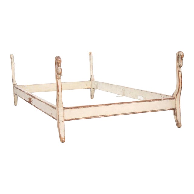 Late 19th Century Empire Style Swedish Gustavian Painted Wood Swan Figural Daybed For Sale