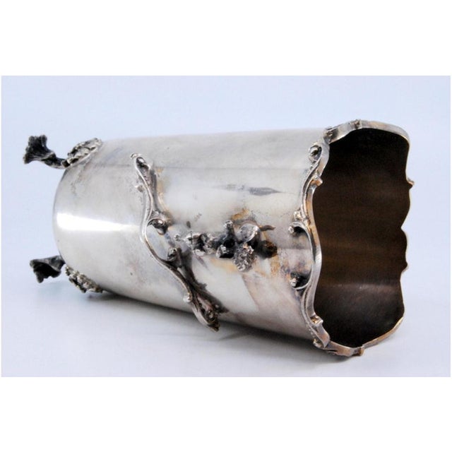 Silver Cache-Pot with Angels and Feet For Sale - Image 3 of 10