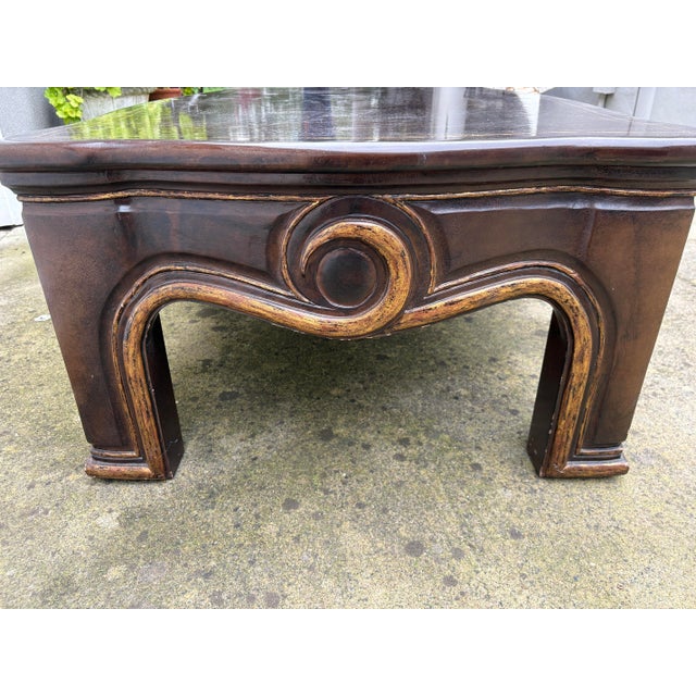 1990s Brown Black Crackled Lacquered Cocktails Table With Gilded Detailing For Sale - Image 4 of 6