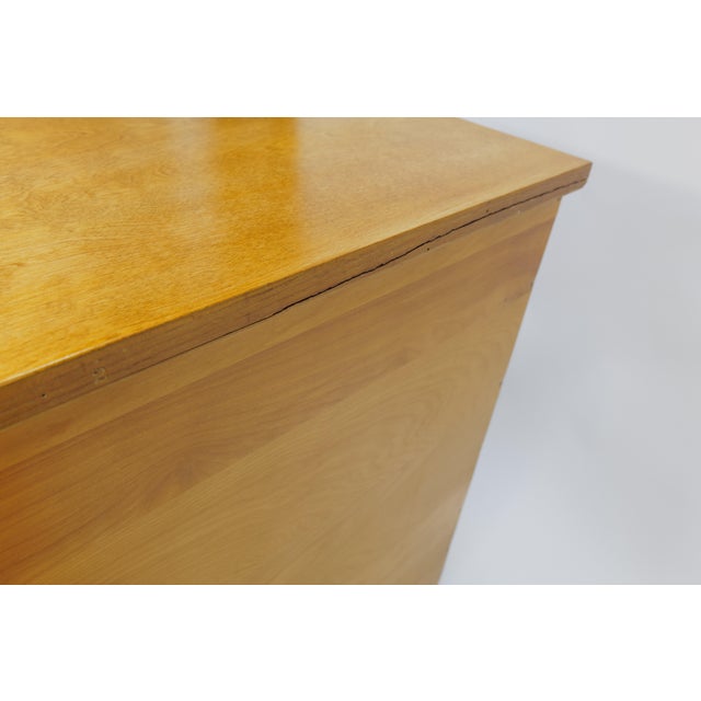 Rare Pair of Eliel & Pipsan Saarinen Chests for Johnson Furniture, 1940s For Sale - Image 16 of 16