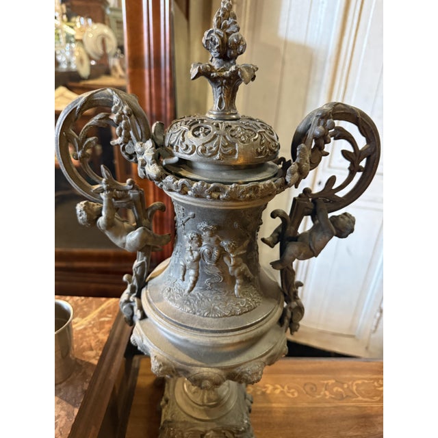 Metal Napoleon III Three-Piece Mantelpiece Set in Spelter with Bronze Patina, 1870, Set of 3 For Sale - Image 7 of 11