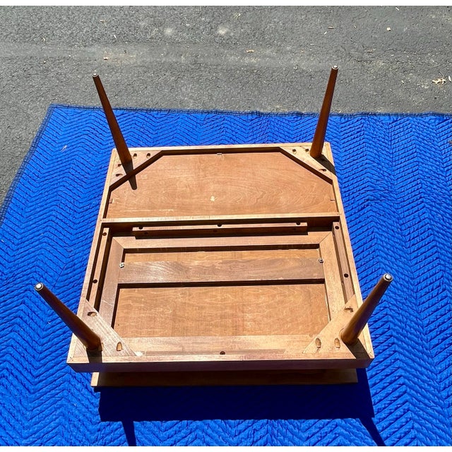 Pair of Mid-Century Modern Paul McCobb Planner Group Two-Tier Maple End Tables by Winchendon For Sale - Image 11 of 12