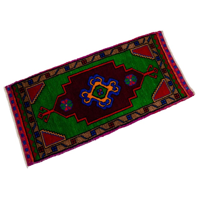 Hand Made Oushak Rug. Colorful Mini Rug, Bath Mat, Kitchen Sink Decor 1'6" X 3'1" For Sale - Image 11 of 14