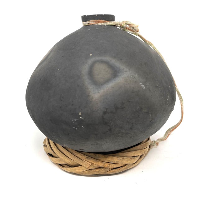 1950s Pair of Black Oaxacan Mezcal Jars From Mexico - 5" H X 5.5" Diam. For Sale - Image 9 of 11