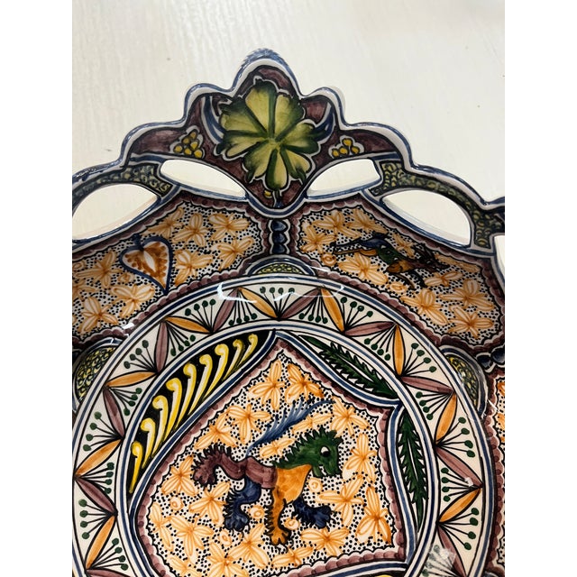 This piece belongs to a collection inspired by 15th century Portuguese ceramics. It was manufactured and hand-painted...