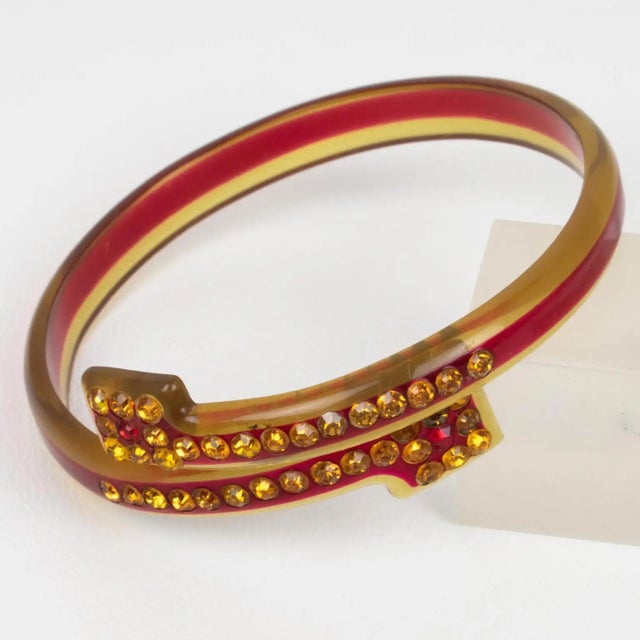 French Celluloid Bracelet Geometric Bypass Bangle with Orange and Red Crystal For Sale - Image 4 of 6
