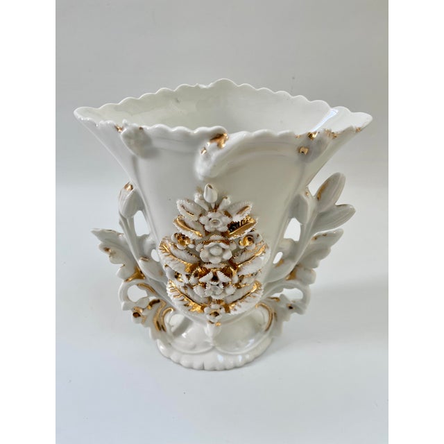 Late 19th Century Antique French Ornate Old Paris Porcelain Mantel Urn Flower Trophy Vase For Sale - Image 5 of 11