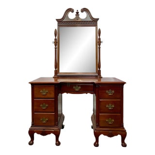 Vintage Traditional Chippendale Style Cherry Vanity & Mirror For Sale