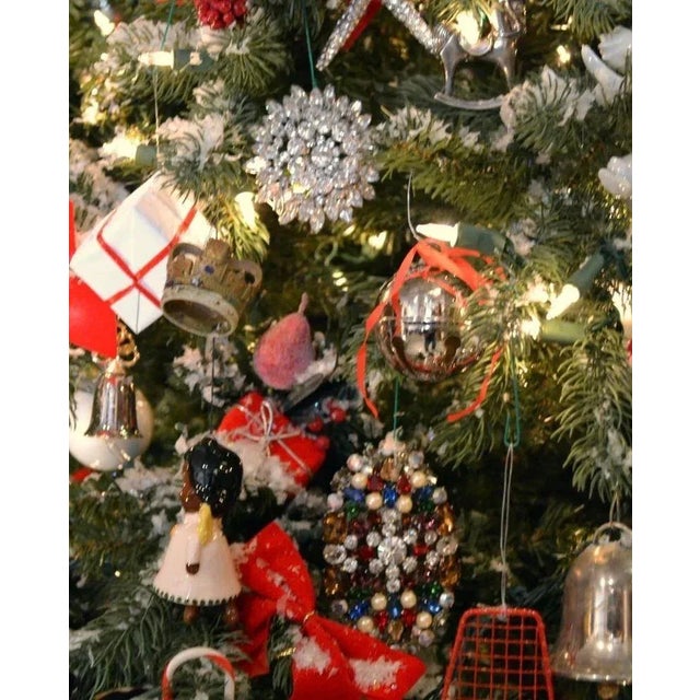 Collectors Original Artist’s 3.5” Round Christmas Ornament by Don Shearer, Signed & Dated 2005 For Sale - Image 9 of 12