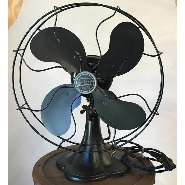 Emerson Vintage Art Deco 1937 Emerson Seabreeze Electric Fan For Sale - Image 4 of 8