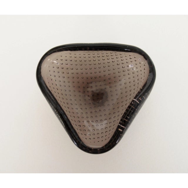 C1950's Italian Hand-Blown Flavio Poli Murano Smoke Coffee Ring, orJewelry Bowl With Bullicante Bubbles For Sale In Rochester - Image 6 of 13