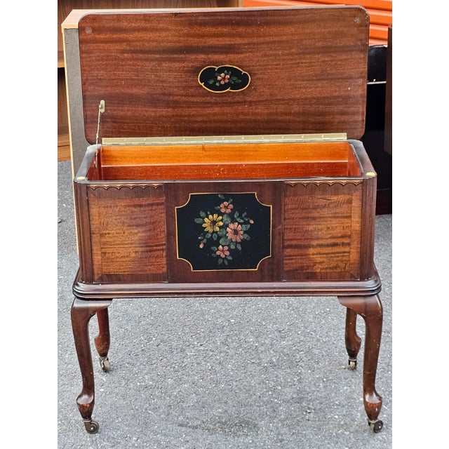 Victorian Early 20th Century Victorian Walnut and Mahogany Sewing Rolling Side Cabinet For Sale - Image 3 of 11